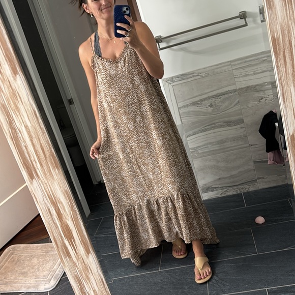 Boutique Floral Maxi Dress - Picture 2 of 8